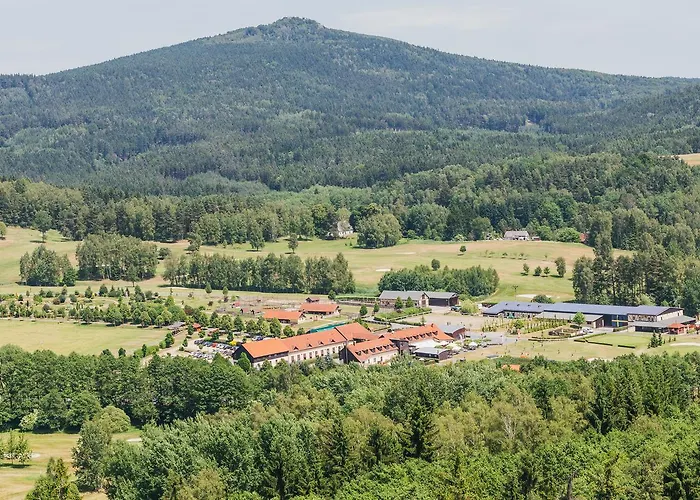 Resort Malevil