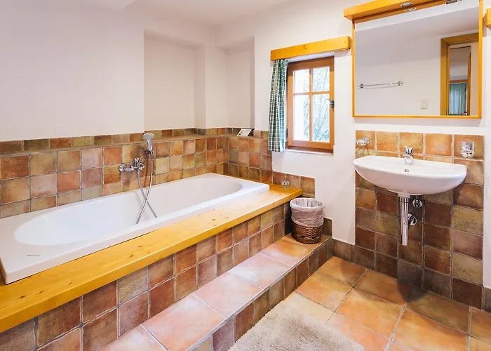 Malevil Resort 3*