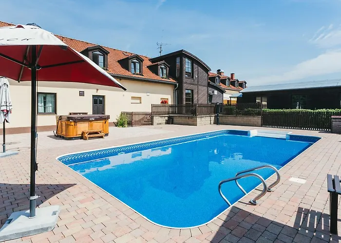 Malevil Resort 3*
